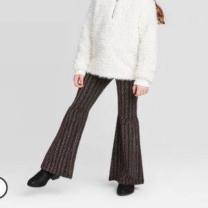 3/20Girls art class bell bottoms pants